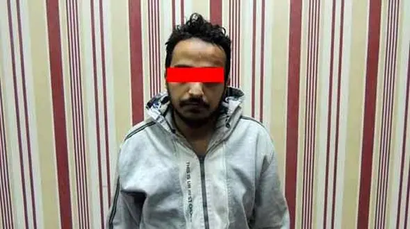  احمد پنهانی وارد خانه محمد شده بود و ... / گردن او را در خیابان بریدند+ عکس