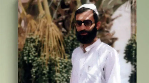 پرویز ثابتی، حکم تبعید رهبر انقلاب به ایرانشهر را در آذر 1356 تأیید کرد