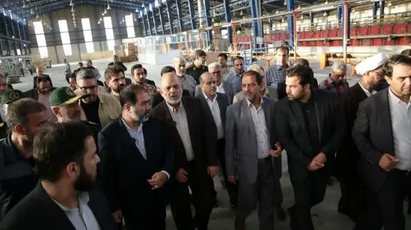 بازدید وزیر کشور از شرکت کاشی اصفهان