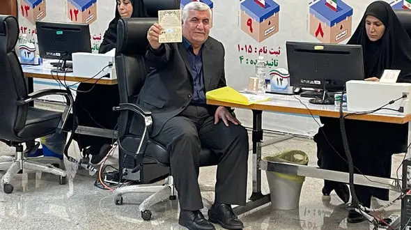 علیرضا ورناصری داوطلب کاندیداتوری انتخابات ریاست‌جمهوری شد