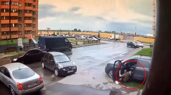 فیلم راننده ای که خودش را با ماشینش زیر گرفت!