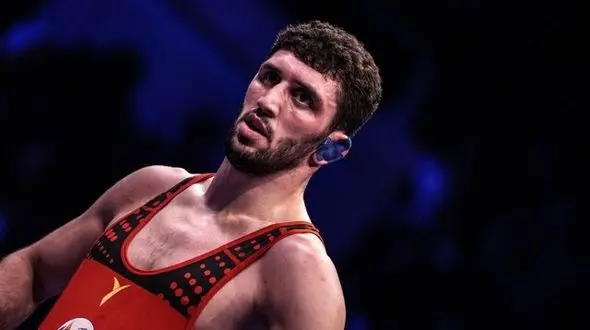 قهرمان المپیک در گفت‌وگو با رکنا: با بهترین شرایط در لیگ شرکت نکردم/ از تشویق مردم ایران انگیزه گرفتم