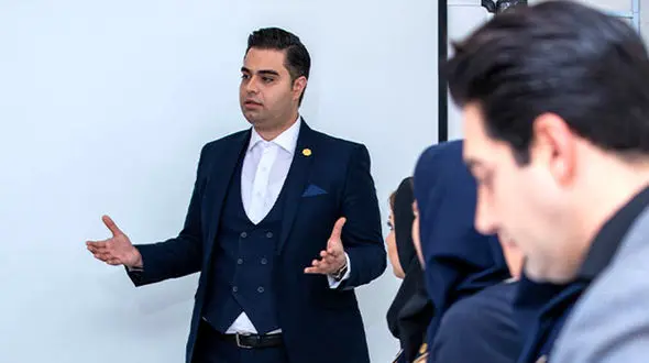 همه چیز در رابطه با دکتر میثم شکری ساز