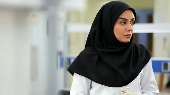 جذابیت تغییرات ندا قاسمی از  نون خ تا آلا و شهرتی که ادامه دارد! +عکس‌های خانم بازیگر در واقعیت