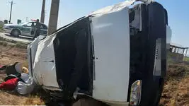 عکس / مرگ راننده زن ۵۷ ساله در چپ کردن پرایدش / ببینید خودرو ایرانی چطور مچاله شد