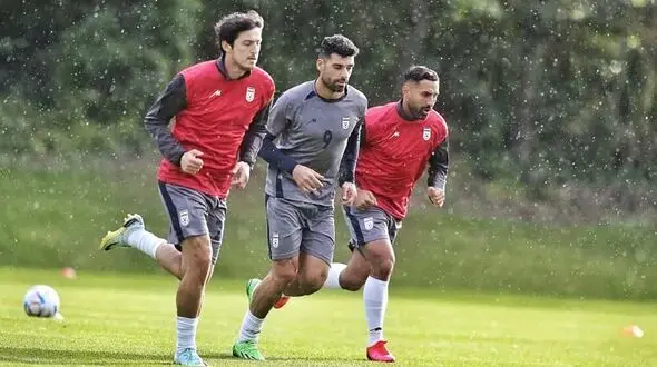 رفتار مشکوک و نگران کننده طارمی/ اختلاف با زوج محبوب؟ 