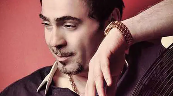 خداحافظی خواننده پاپ دهه 70 از دنیای موسیقی + فیلم