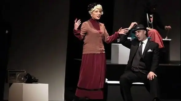 فیلم آواز معروفا / خانم بازیگرامون بلخره اون روی هالیوودی رو نشون میدن و تئاتر موزیکال میترکونن 