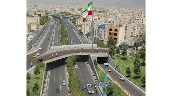  پایان گره ترافیکی میدان سپاه؛ زیرگذر جدید شرق تهران به بهره‌برداری رسید