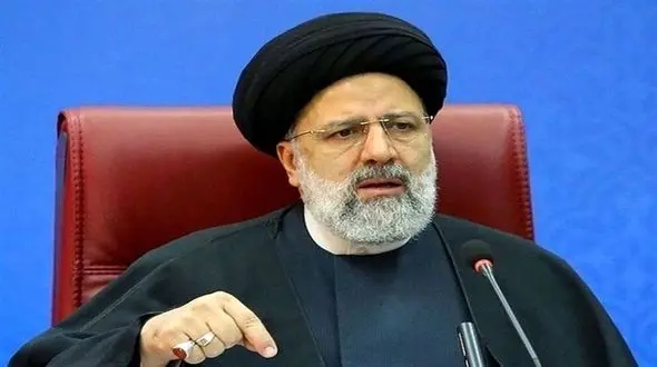 رئیسی: درجابجایی دولت نباید تصمیمات ضروری برای معیشت مردم دچار وقفه شود 