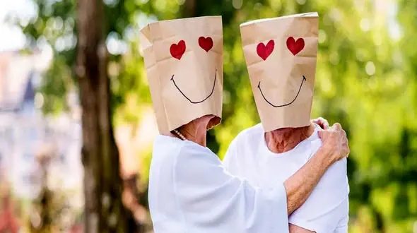 اگه عشقت متولد این ماه هاست بدون که خیلی بهت وابسته است | متولدین این ماه ها در روابط عاشقانه وابسته ترین هستند