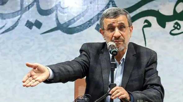 احمدی نژاد برای انتخابات 1400حرف های عجیب می زند