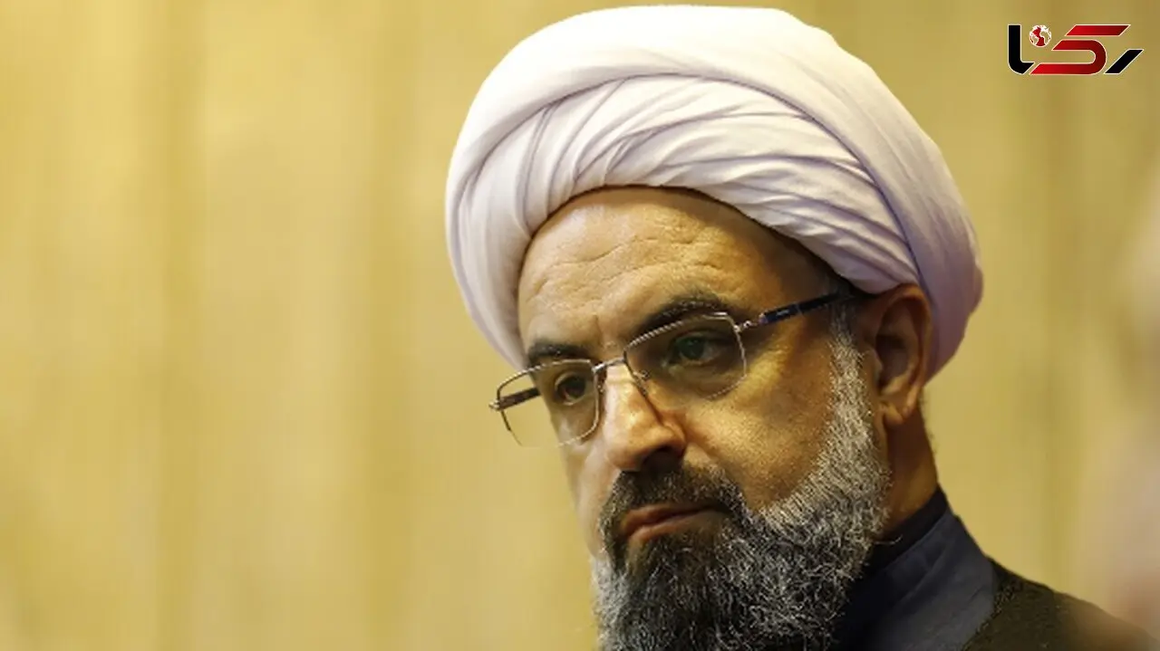 حضور یک زن نیمه‌برهنه  روی صحنه در دوران  هخامنشیان و ساسانیان هم خلاف قانون بود!