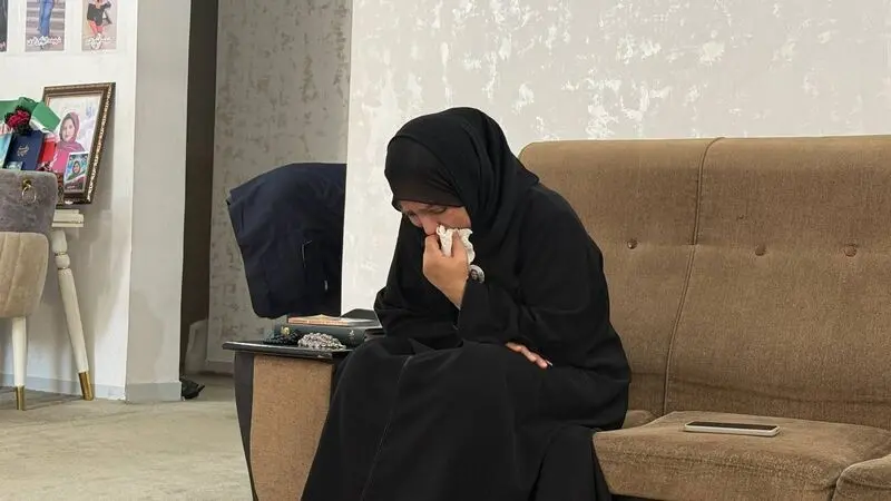 مادر  الهام زائری  
