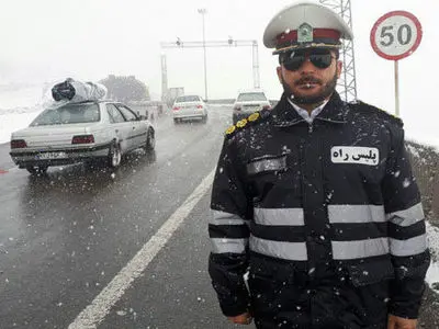 ترافیک نیمه‌سنگین در محورهای منتهی به تهران / بارش برف و باران در 6 استان کشور