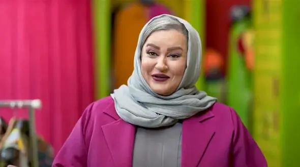 فیلم مخفیانه نعیمه نظام‌دوست از احسان علیخانی در جوکر زنان 2 ! / چه گیری داده بهش ول نمیکنه ! 