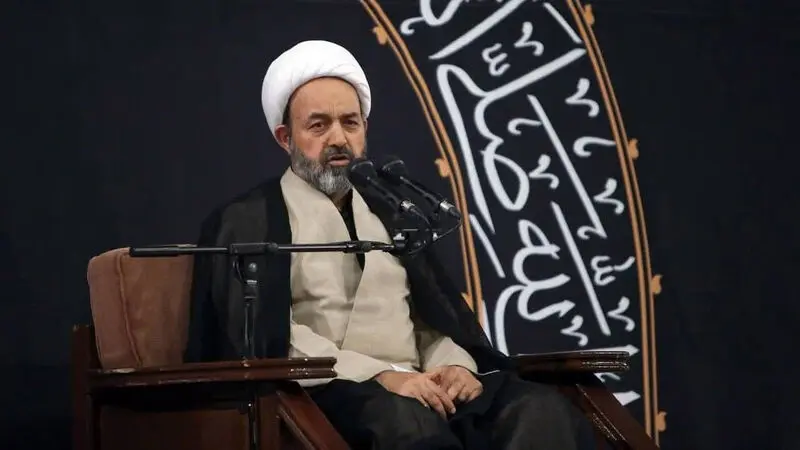 حجة‌الاسلام علیرضا کریمی مرحوم حجة‌الاسلام علیرضا کریمی از اساتید سطوح عالی حوزه علمیه تهران و عضو دفتر استفتائات مقام معظم رهبری و از اعضای شورای فقهی این دفتر بودند.