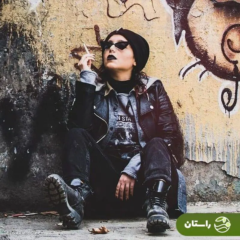 عکس | تونل زمان؛ استایل متفاوت نازنین بیاتی در اولین فیلم سینمایی‌اش در ۲۰ سالگی