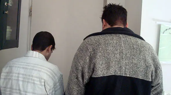 دستگیری ۲ مسافرتاجیکستانی در فرودگاه مشهد + عکس
