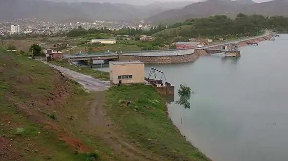 جنازه زن 30 ساله در سد مهاباد پیدا شد / او هویت ندارد 