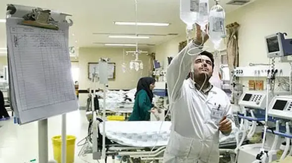 جنجال تزریق سرم تاریخ گذشته به یک بیمار در تهران 