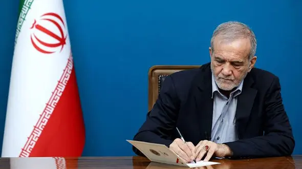 پیام تبریک پزشکیان در پی قهرمانی تیم ملی کشتی آزاد ایران در رقابت های جهانی آمریکا