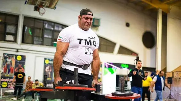 رضا قیطاسی قویترین مرد ایران شد