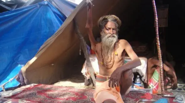 عجیب‌ترین شیوه اعتراض در دنیا + تصاویر