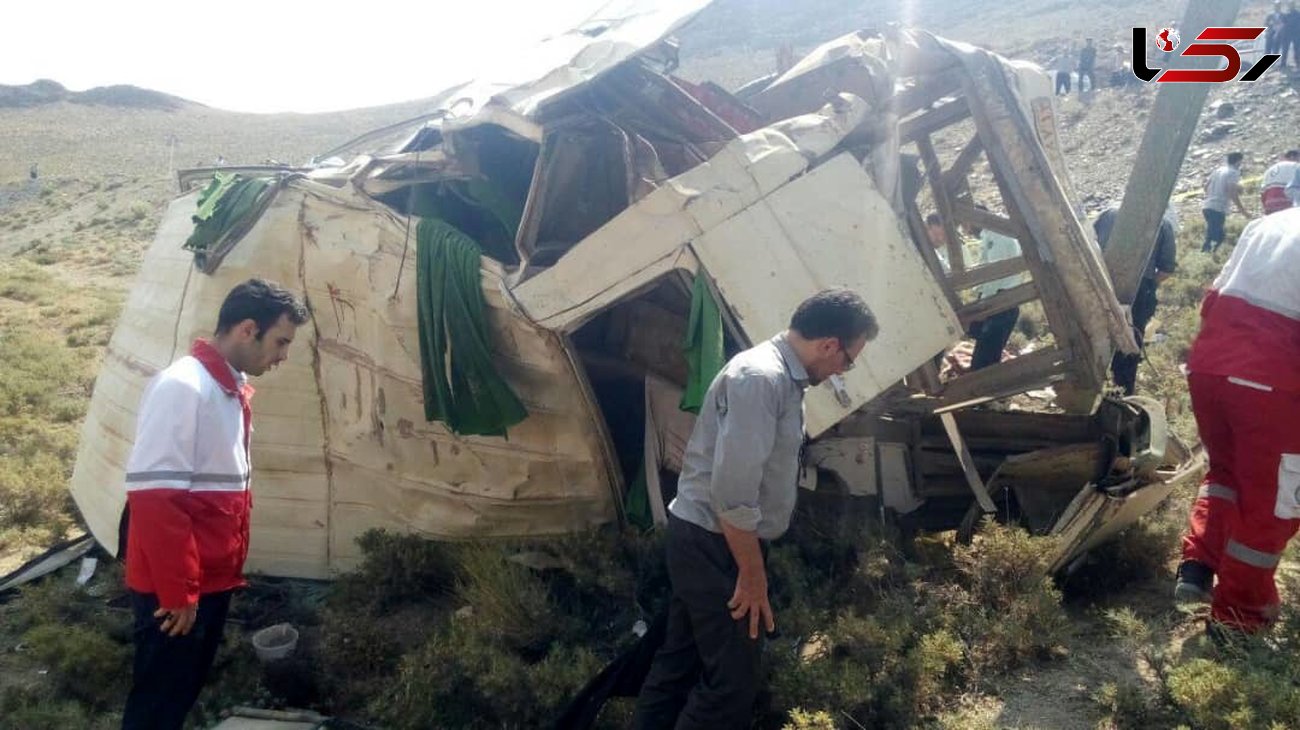 هویت ۱۳ نفر از جانباختگان حادثه سقوط مینی بوس به دره مشخص شد
