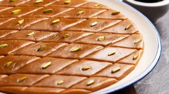 طرز تهیه حلوای سوهان خانگی خوش‌طعم و مقوی