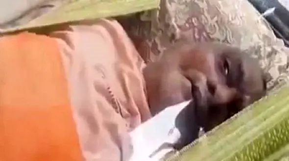 فیلم لحظه زنده شدن یک مرده پس از 20 ساعت در تابوت  ! / باورنکردنی  / هند