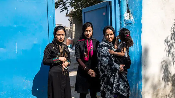 ناز بی بی شناسنامه دارد ولی .....