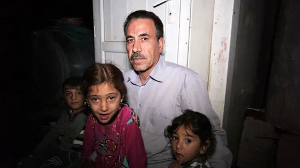 برای آزادی خانواده‌ام از دست داعش ۹۰ هزار دلار دادم / 9 نفر از آنها زن و دختر بودند