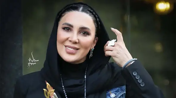 نگاهی به دکوراسیون خانه دوبلکس لیلا بلوکات/ از مبلمان مینیمال تا نورپردازی مدرن و پله های معلق
