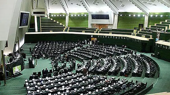 بازگرداندن 5300 میلیارد تومان به خزانه دولت/ روند تفحص از پتروشیمی باختر ادامه دارد