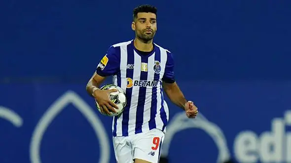 ستاره فوتبال ایران قید پیشنهاد نجومی را زد/ طارمی به عربستان نمی رود + عکس