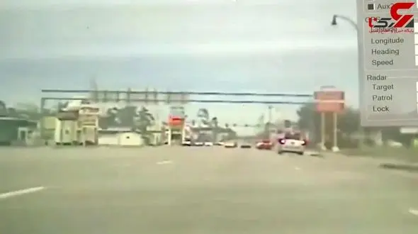 چپ شدن خودروی پلیس حین تعقیب یک سارق + فیلم