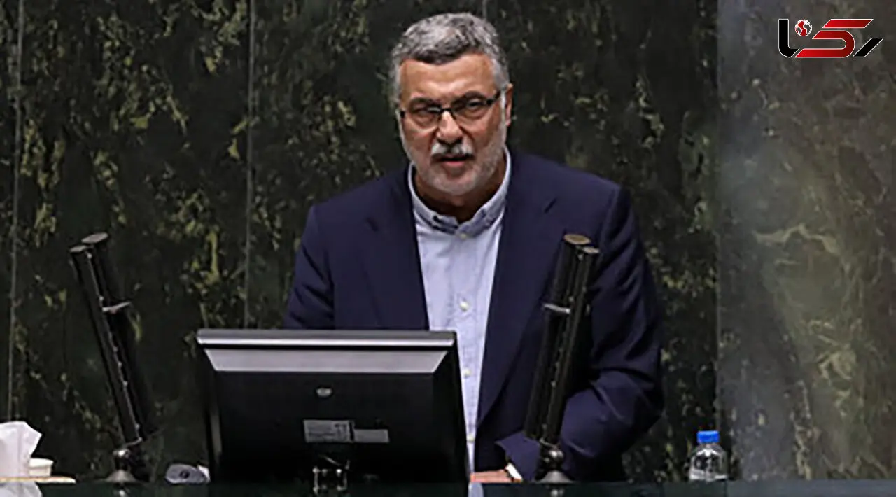 ظفرقندی: وزارت بهداشت به وظایف خود در حادثه معدن طبس عمل کرد

