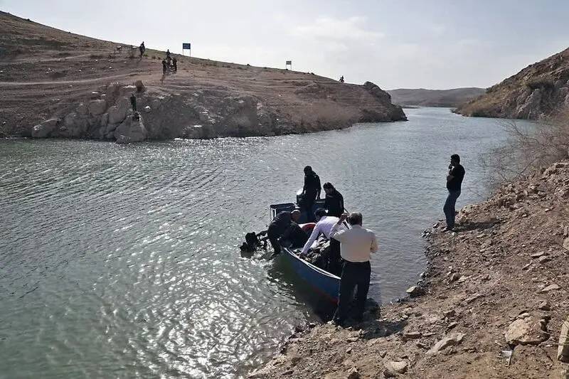 کشف پیکر جوان غرق شده در سد طرق توسط غواصان سازمان آتش‌نشانی مشهد
