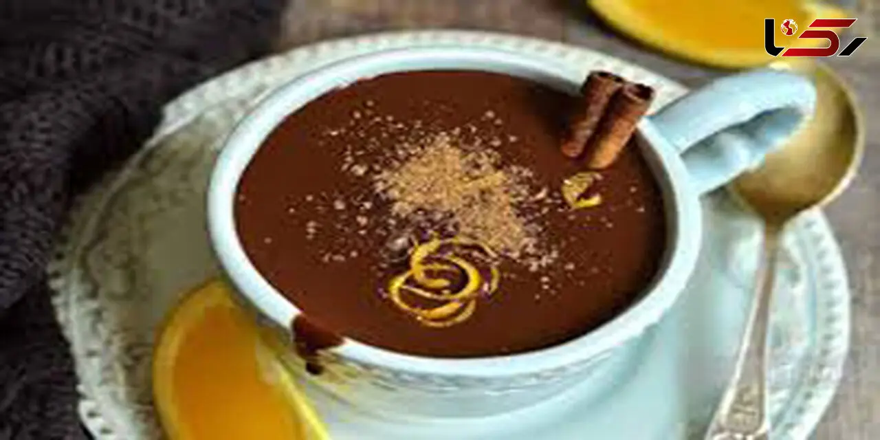 خوشمزه ترین هات چاکلت خانگی برای دورهمی های دوستانه + دستور تهیه