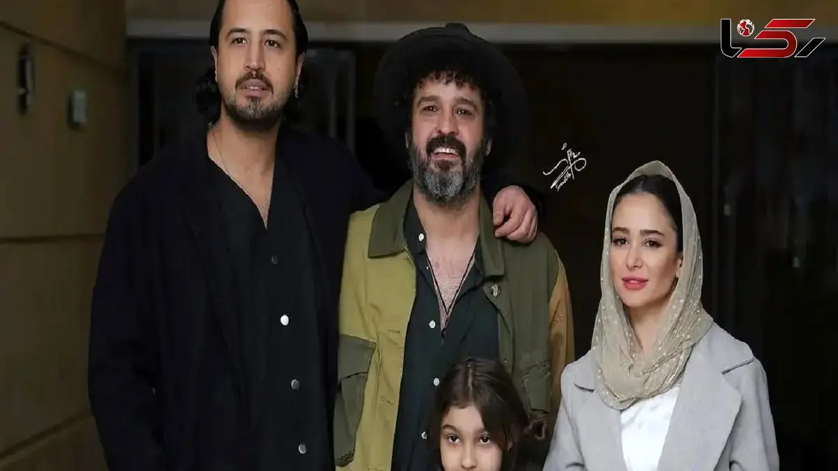 فیلم آواز شاد / مهرداد و الناز حبیبی با تیپ خفن تو کویر انقد خوب خوندن شن ها به رقص دراومدن