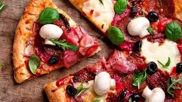 از آموزش بستنی توت‌ فرنگی خانگی تا پیتزای نوستالژی بدون خمیر!