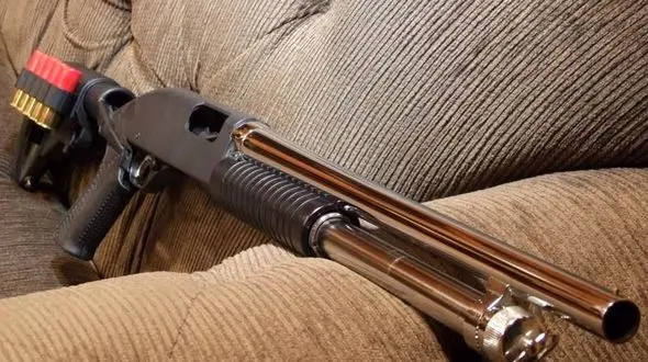 دستگیری مردی با 6 اسلحه وینچستر و یک دولول شکاری