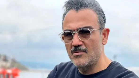 وقتی دختر ناز 6 ساله مهران غفوریان همراه باباش دم عیدی میره پیش ناخونکار/ چقدرم بانمک و گوگولیه+ویدیو