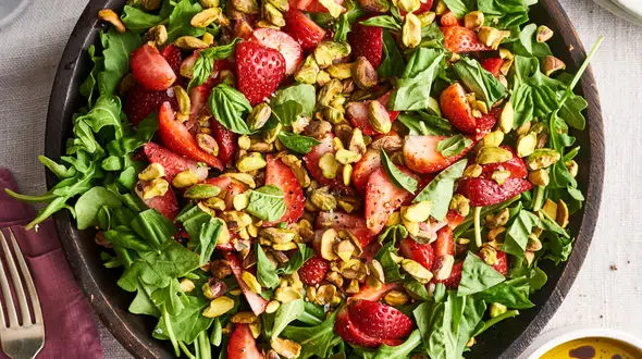 سالاد فتوش مناسب برای شام 