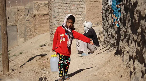 فرماندار دلگان: آب منطقه حسین آباد بعد از یک هفته قطعی وصل شد/ پمپ آب سوخته بود