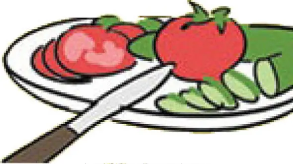 درست‌ کردن سالاد برای سحری