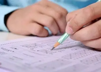 عکس خلاقیت حماسه آفرین این دانشجو /وقتی نیمسال دوم دانشگاه حضوری می شه و مغزت هنوز آنلاینه