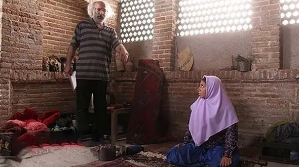 اظهار بی اطلاعی عوامل فیلم خانه پدری از توقیف آن