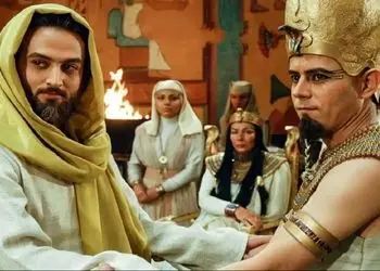 عکس / آخناتون و همسرش نفرتیتی در یک کافه 9 سال بعد از سریال یوسف پیامبر / چهره واقعی شان خارج از سریال